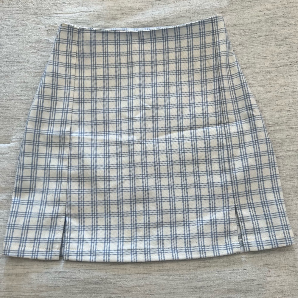 Brandy Melville NEVER WORN - Small Mini-Skirt - Blue and White Gingham Pattern